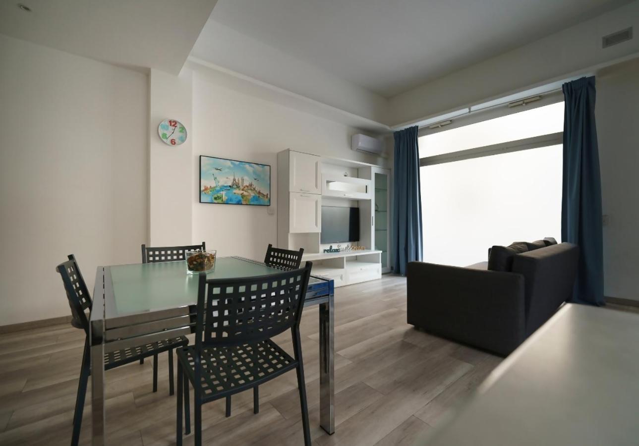 Guest Friends Apartment Trapani Bilik gambar