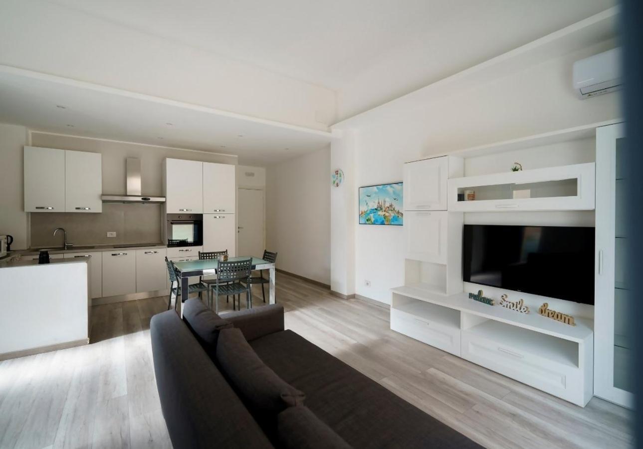 Guest Friends Apartment Trapani Luaran gambar