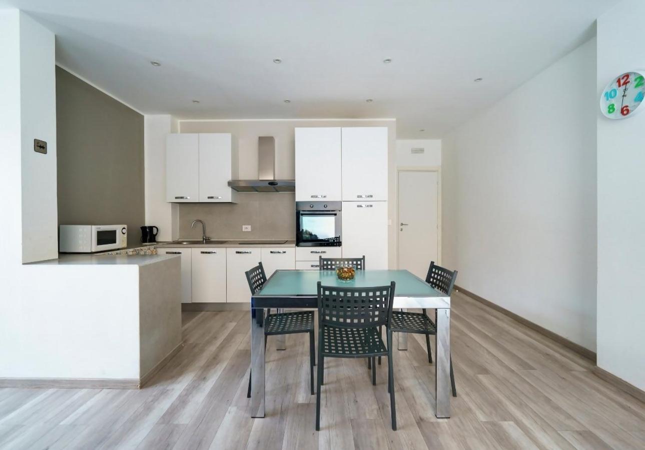Guest Friends Apartment Trapani Luaran gambar